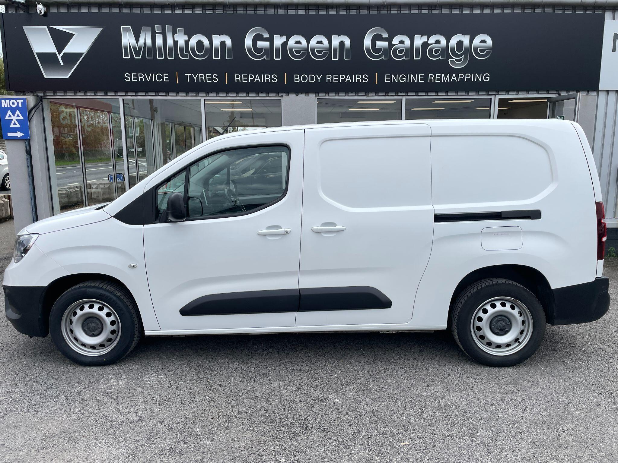 Vauxhall Combo - image 5